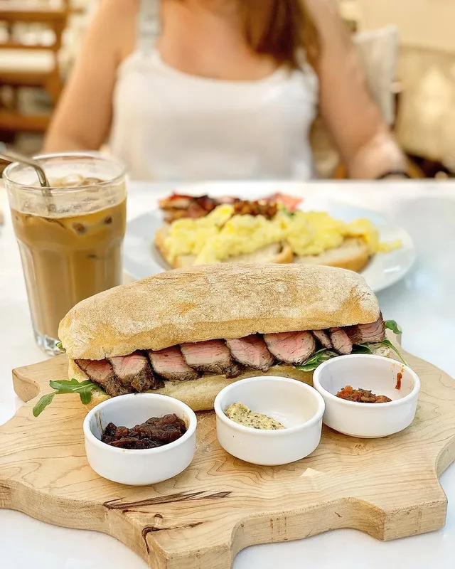 Qboo Bakehouse