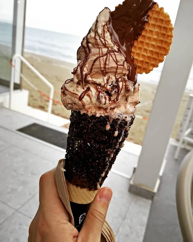 Food post