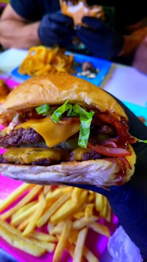 Bun Meat Bun