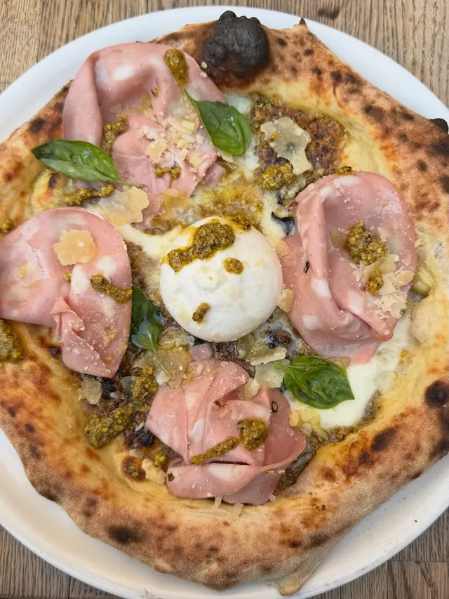 Oggi Pizzeria Napoletana