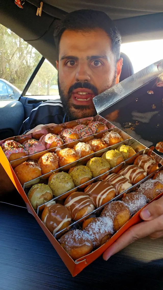 Mr Loukoumas