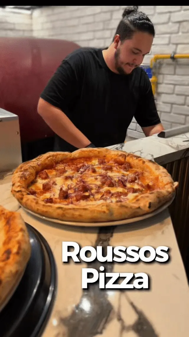 Roussos Pizza